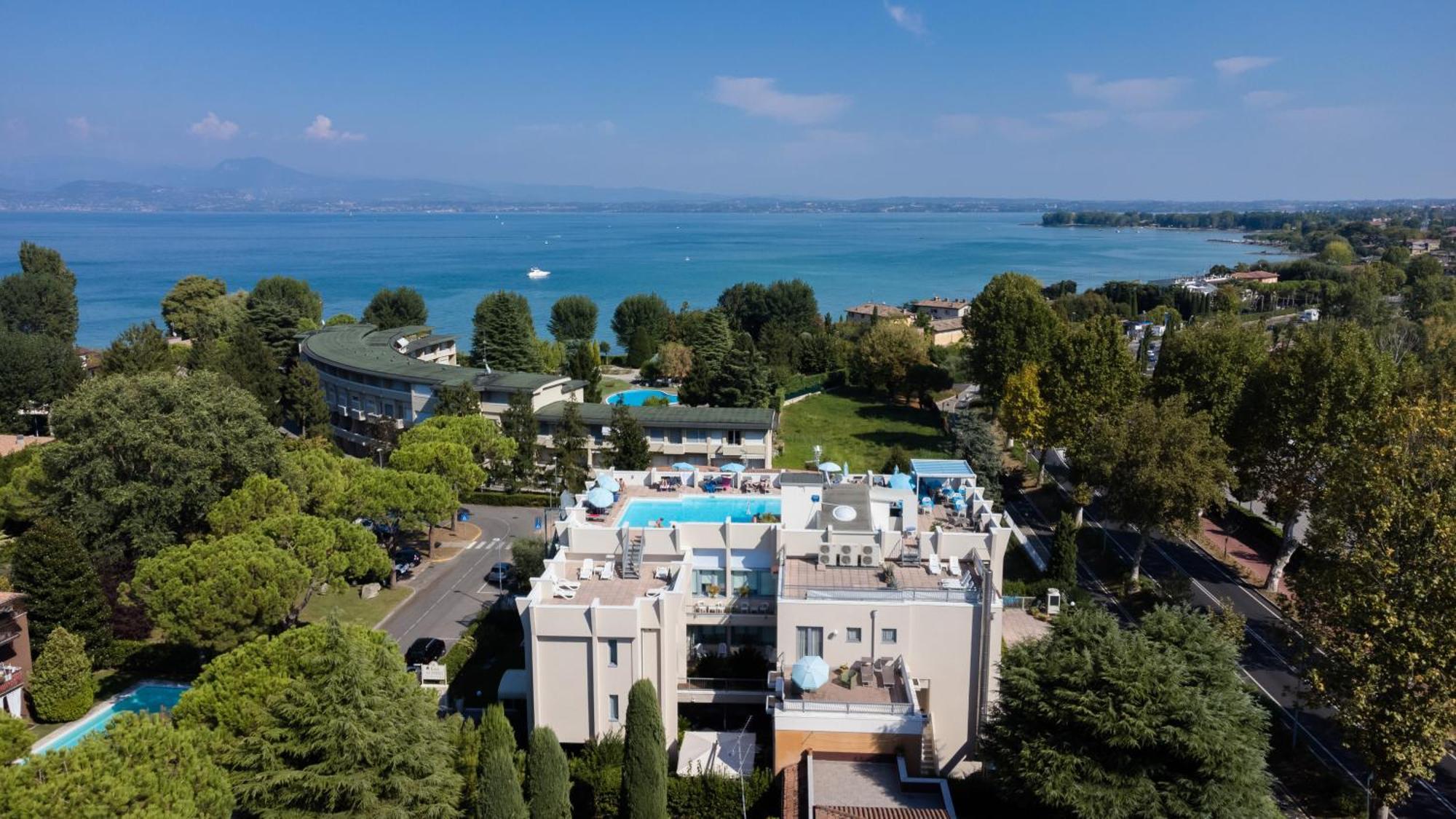 Hotel Alfieri Sirmione Dış mekan fotoğraf