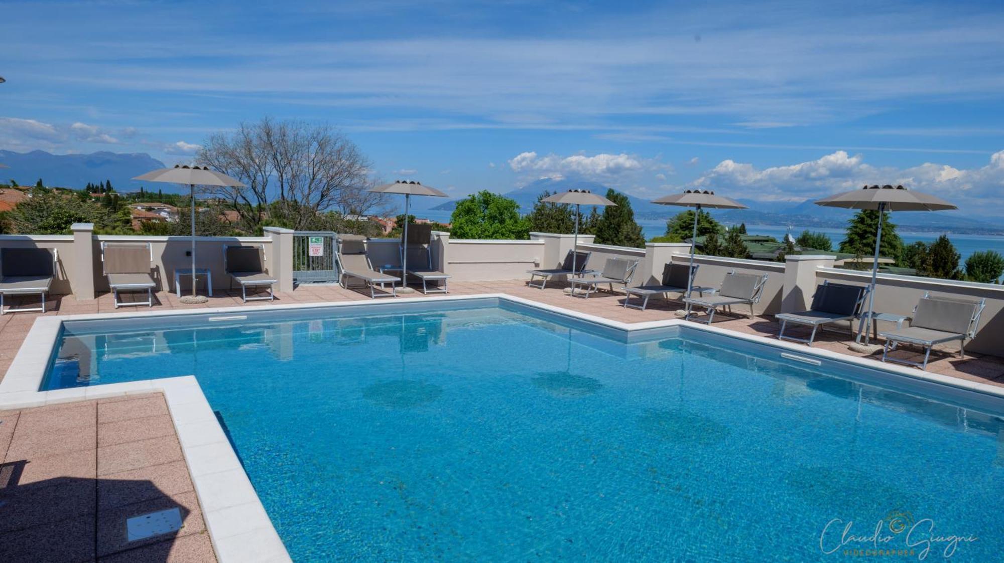 Hotel Alfieri Sirmione Dış mekan fotoğraf
