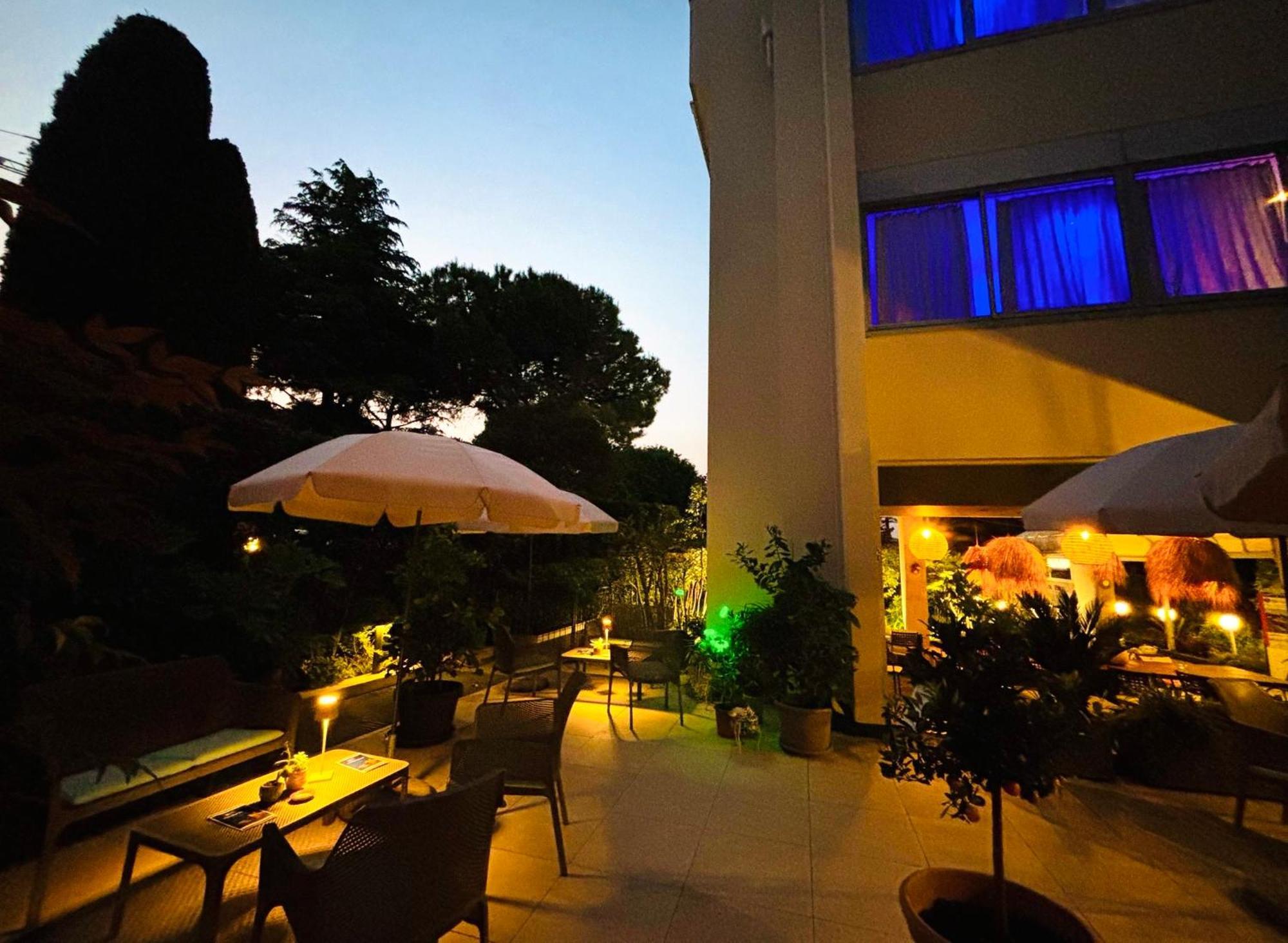 Hotel Alfieri Sirmione Dış mekan fotoğraf